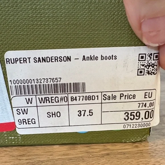 Rupert Sanderson Black & Gold Heeled Boots- all luxury leather materials! - Picture 11 of 11